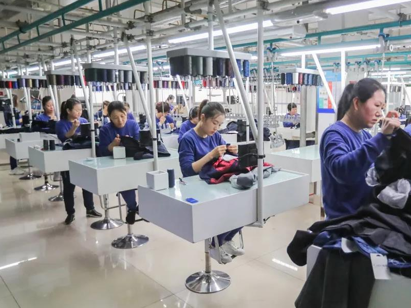 投资者需求旺盛 Dropbox将IPO发行价区间调高2美元